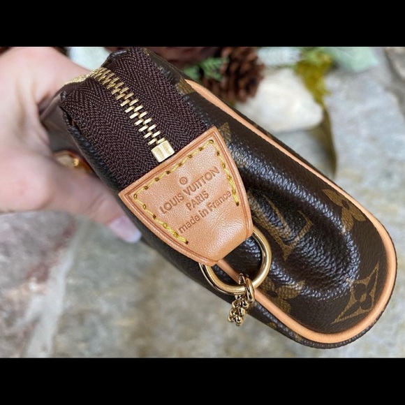 EVA AUTHENTIC LOUIS VUITTON BAG - Picture 4 of 16